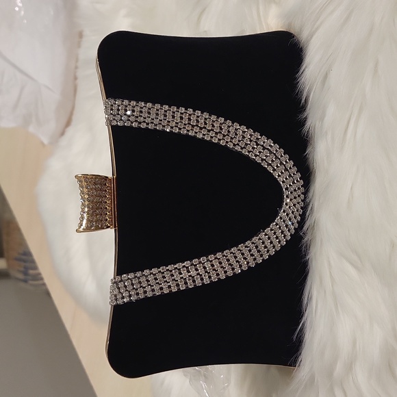 Velvet evening bag - Picture 1 of 7